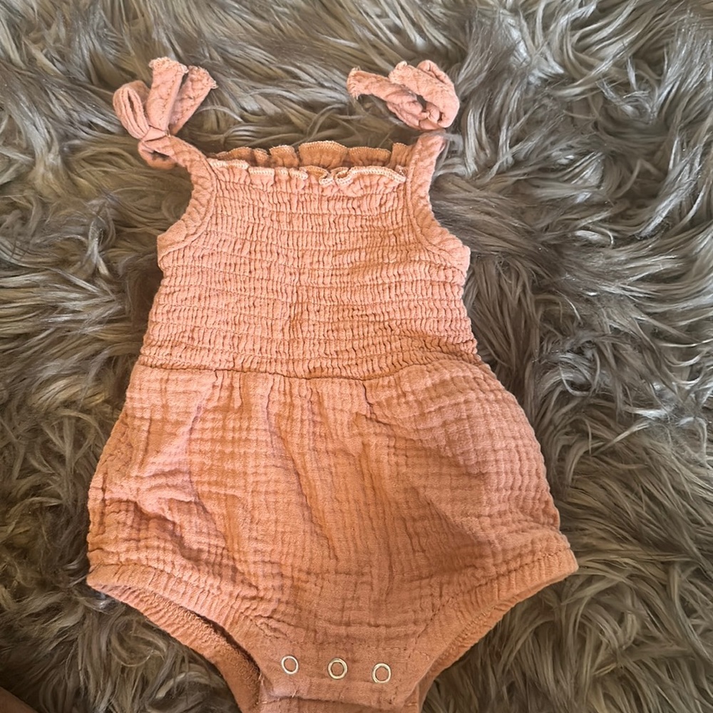 Cute onesie, Newborn
